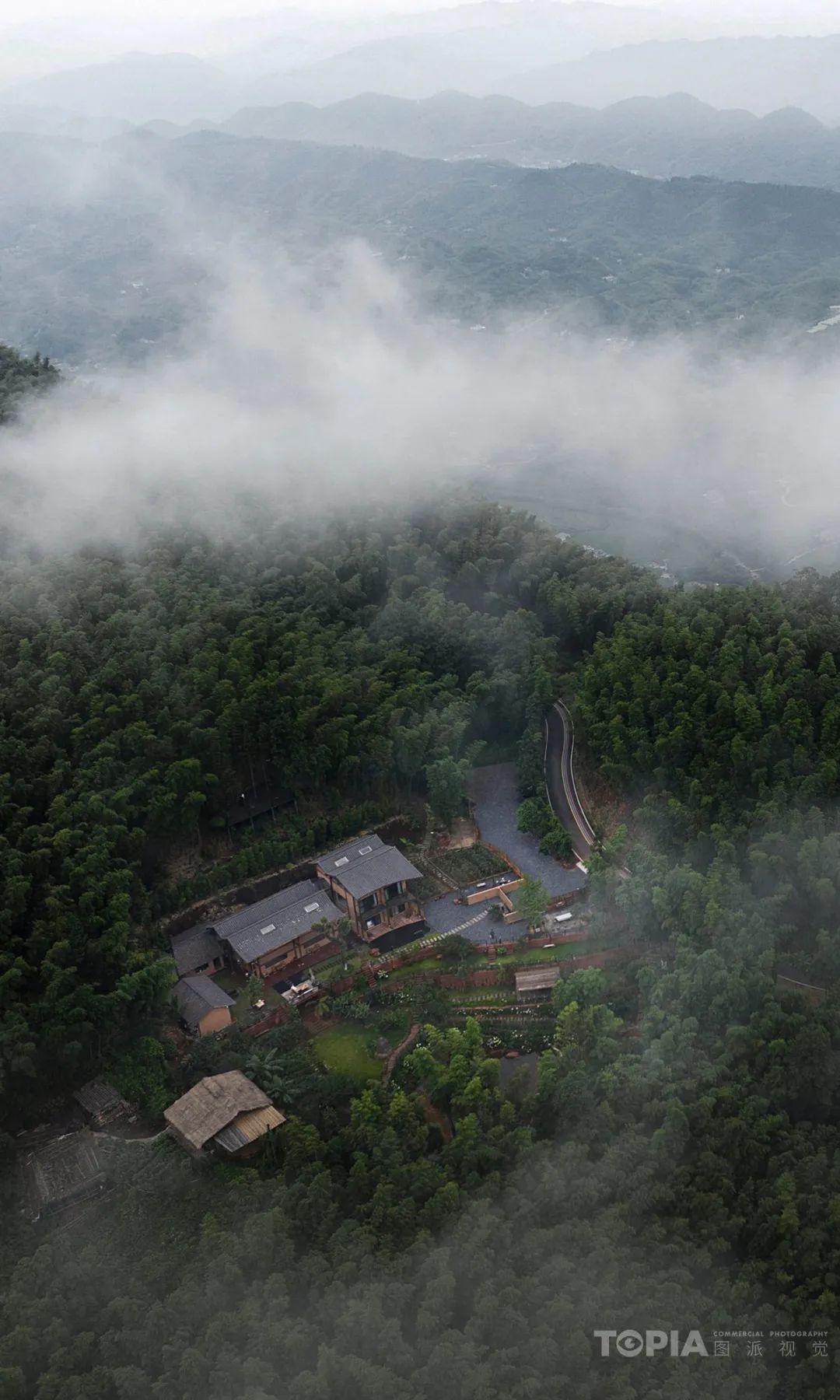 山里罗罗民宿丨中国宜宾丨张凯锋-0