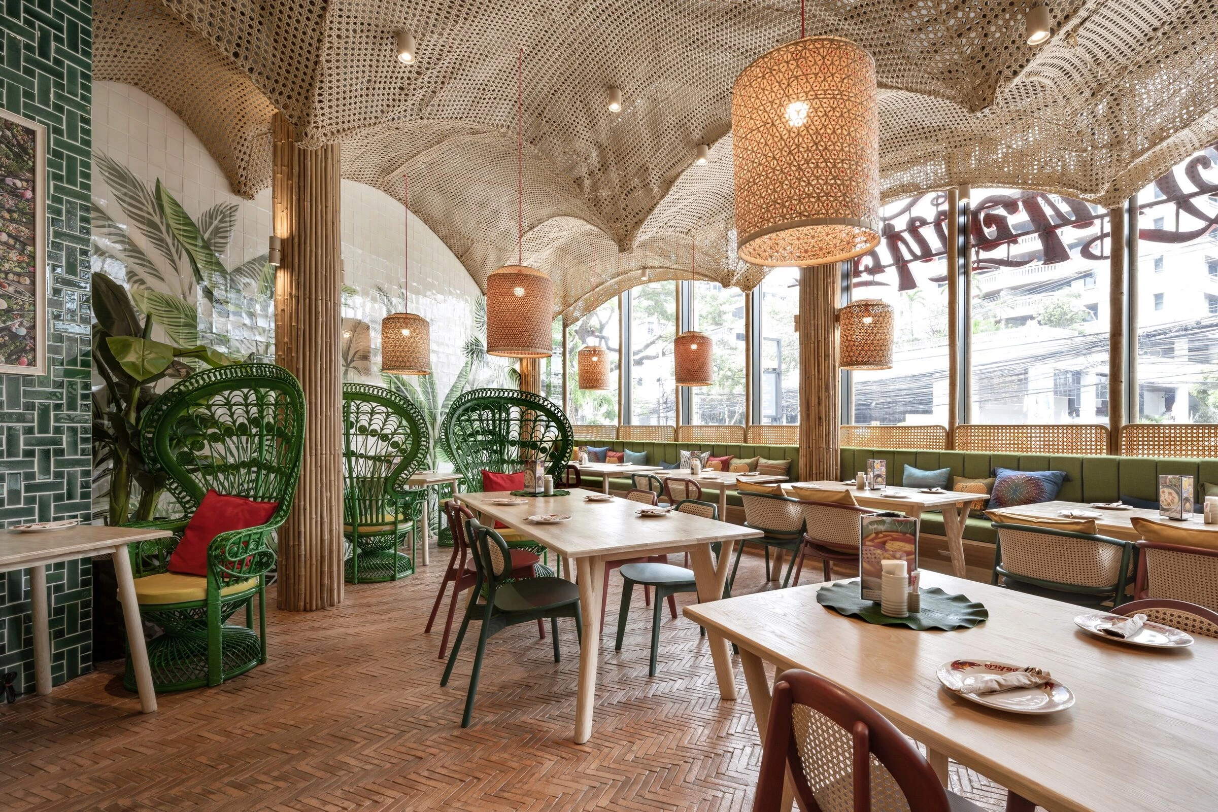 泰国东北风情餐厅设计-14