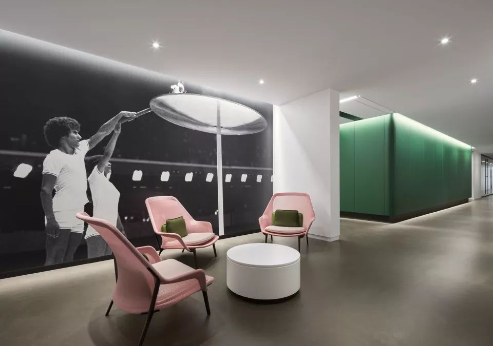 蒙特利尔塔新生，Desjardins 金融机构打造现代办公空间-68