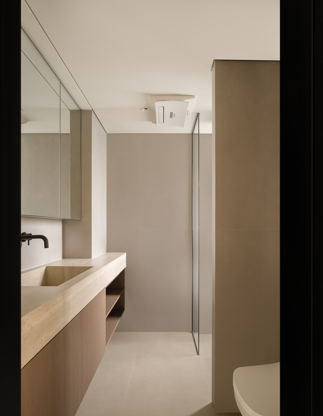 餐厨一体大洄游感知极简法式的浪漫与轻盈-65