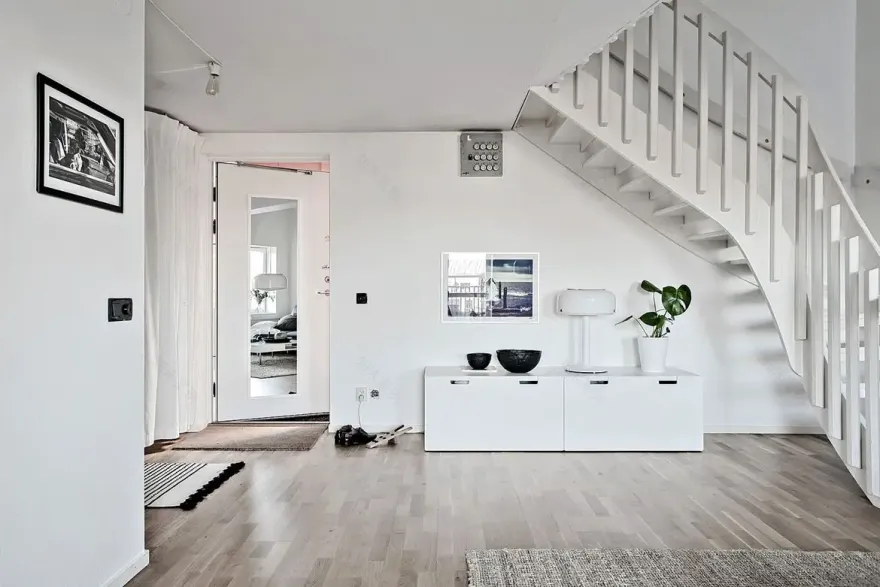 家庭复式公寓中的卧室设计亮点-15