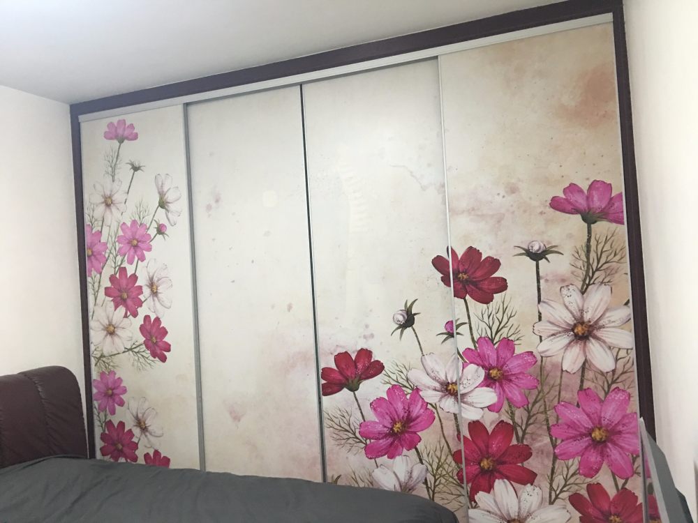 我们都是和自己赛跑的人， 不为跑赢世界只为超越自己。-0