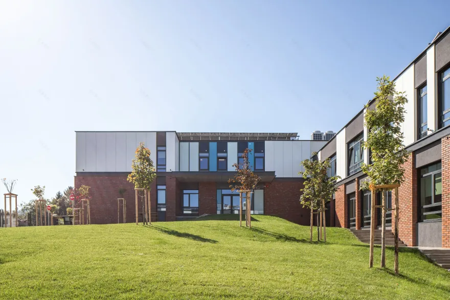 大不列颠公园学校丨保加利亚丨IPA Architecture and more-12