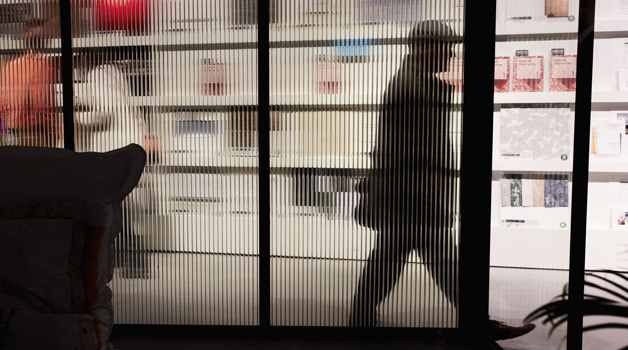 融合工业风与现代气息的荷兰创意中心-18