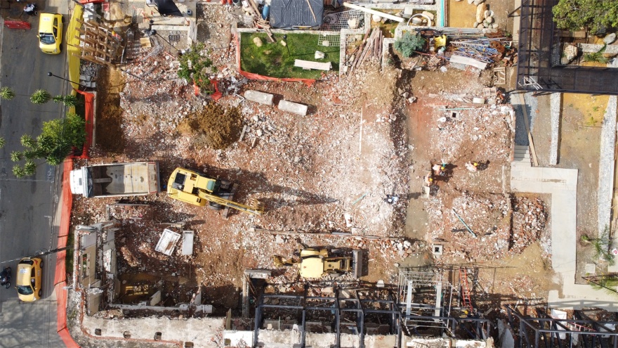 自然的生长花园PRADO PARK / Edgar Mazo-77