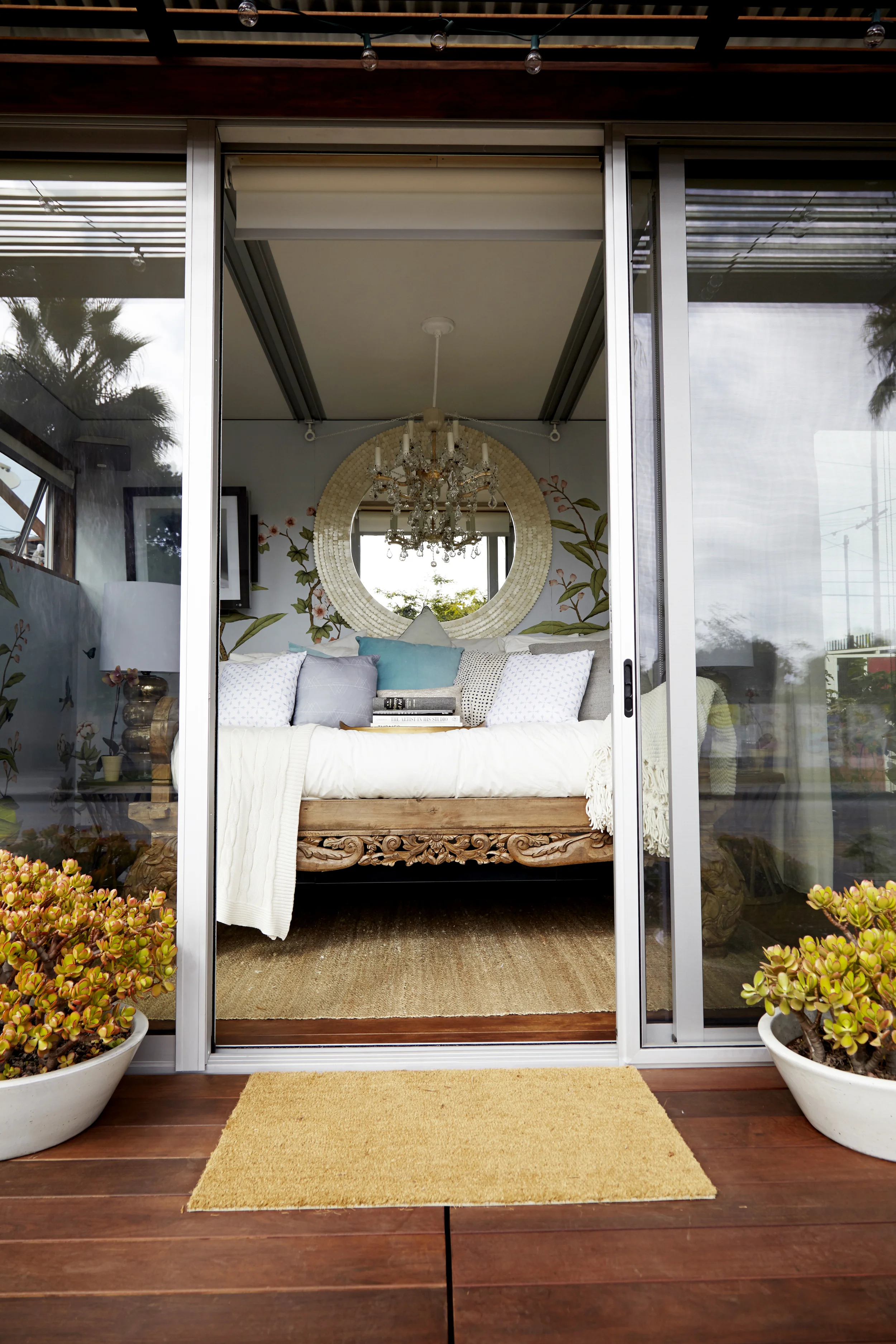 爱彼迎生态舱丨法国尼斯-61