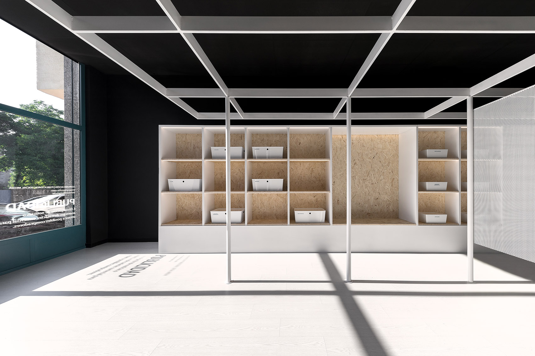 Sra. Emilia广告公司办公室，西班牙 / Erbalunga estudio-10