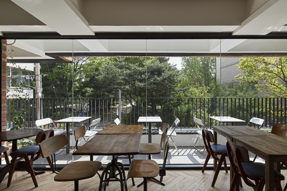 欧洲风 22 坪果园主题露台咖啡馆设计-7