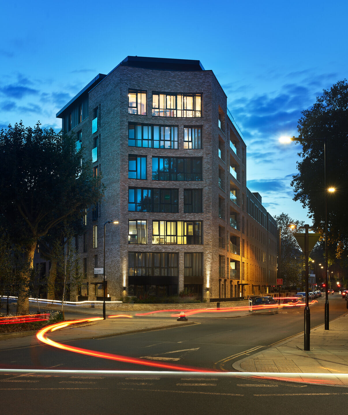 St Leonard’s Court · 混合型社区丨英国伦敦丨Child Graddon Lewis-18