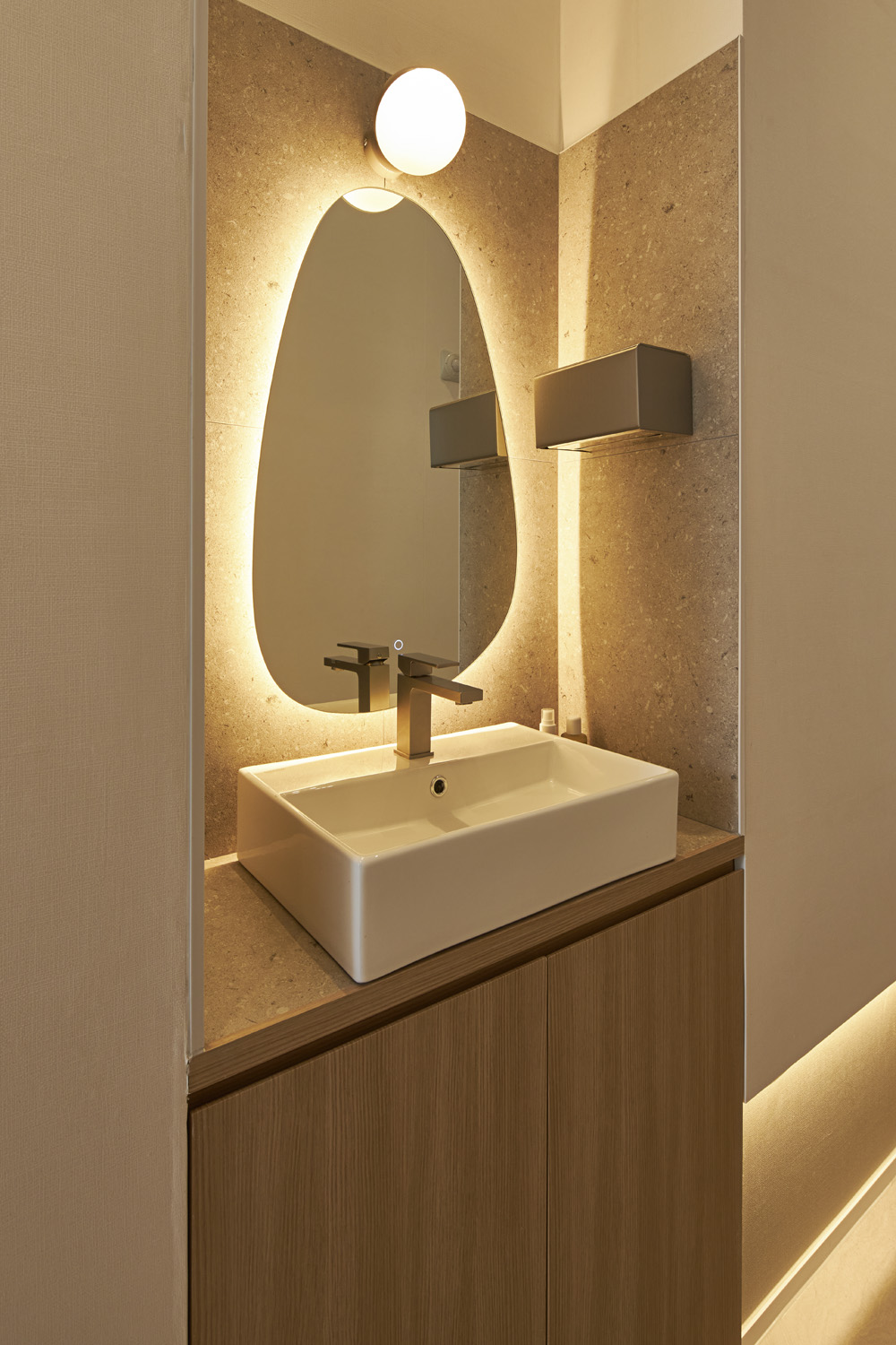 20 平米高级 SPA 空间，白色&木质调的优雅氛围-17