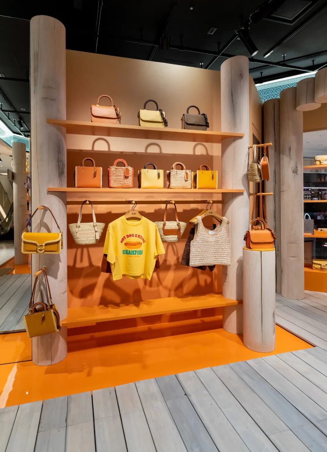 Coach 东京最新快闪店丨日本东京-6