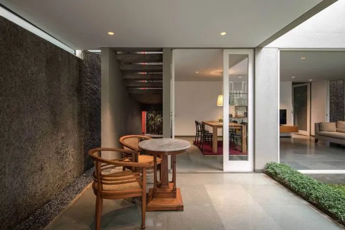 印尼医生之家丨Tan Lik Lam Architects-12