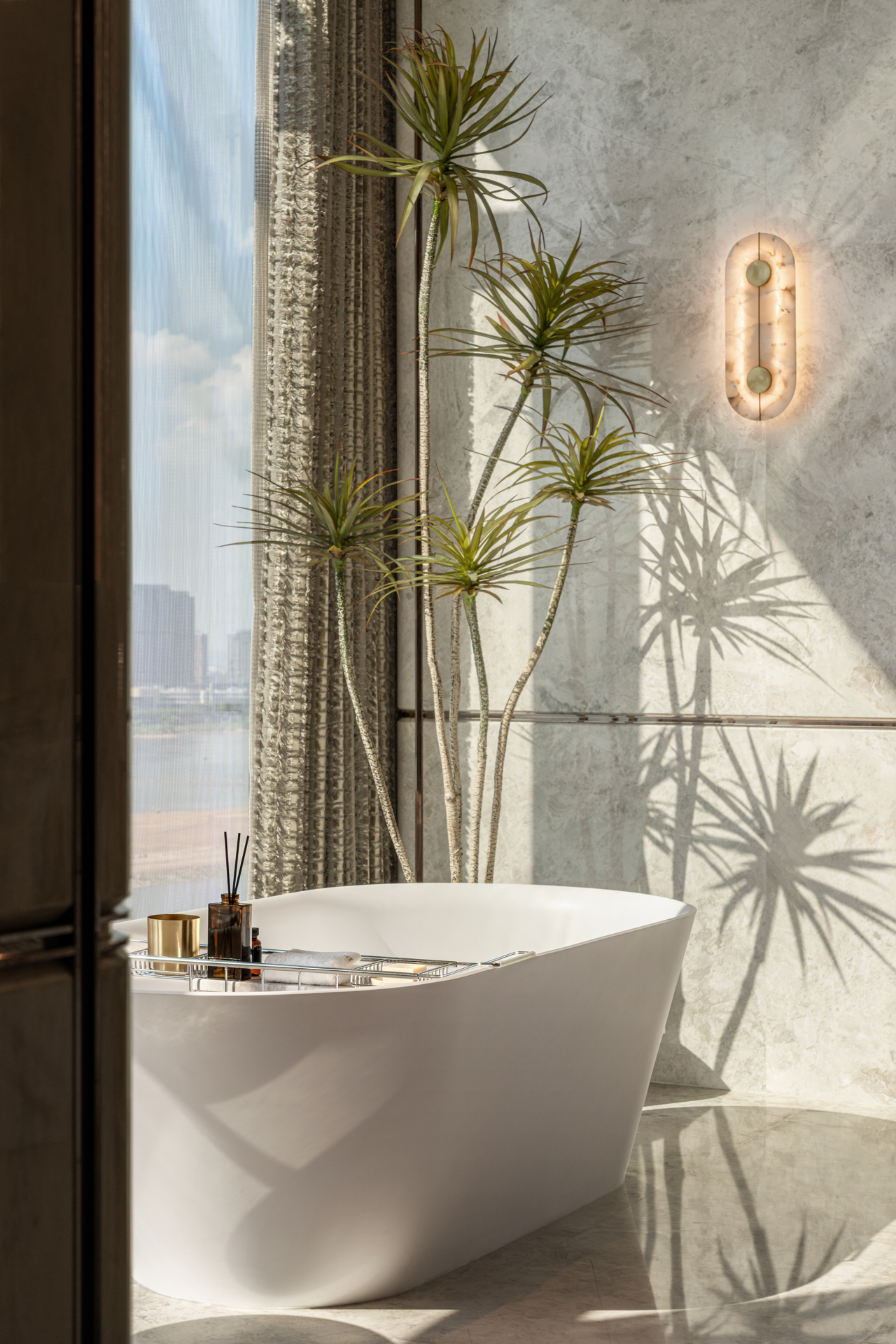 新作丨梁志天 x 观致设计 雅奢与创新-47