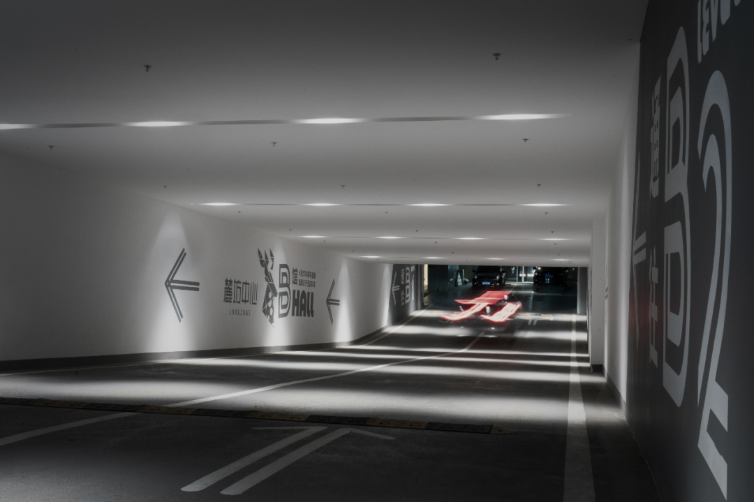 成都麓湖·麓坊中心,时空旅行者丨中国成都丨上海柏熙标识有限公司-51