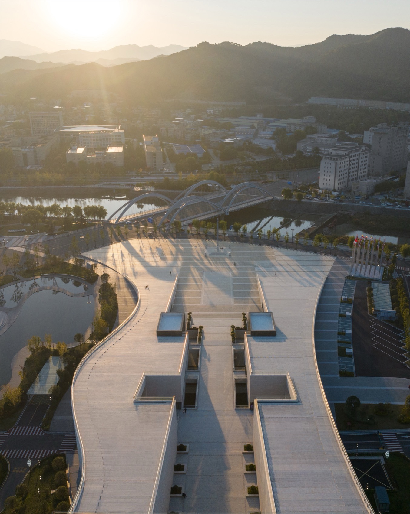 秦岭博物馆丨中国商洛丨中南建筑设计院股份有限公司-17