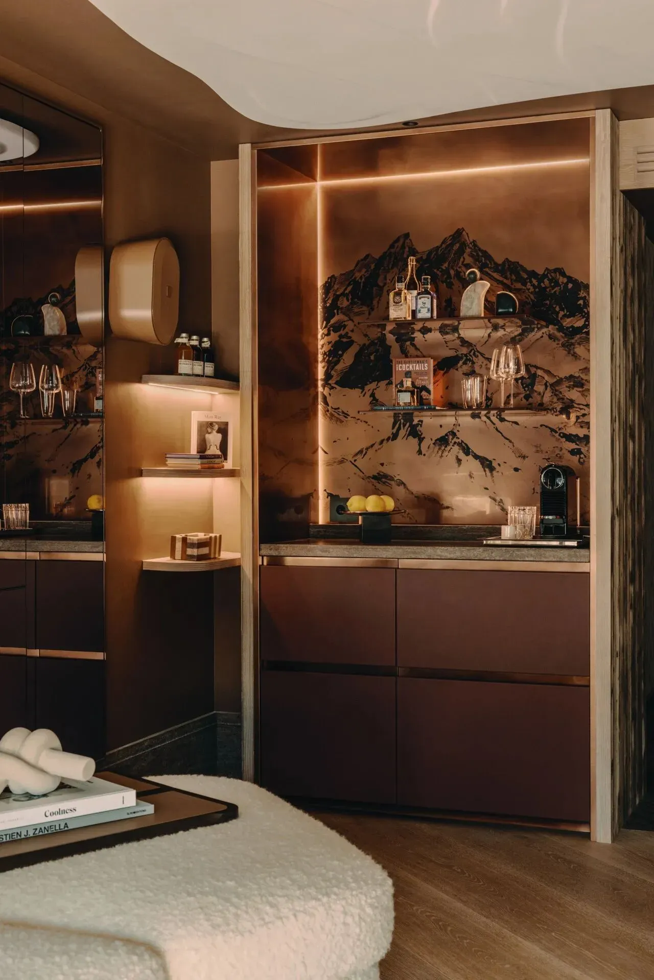 瑰丽全球首座冬季度假村丨法国设计师Tristan Auer-17