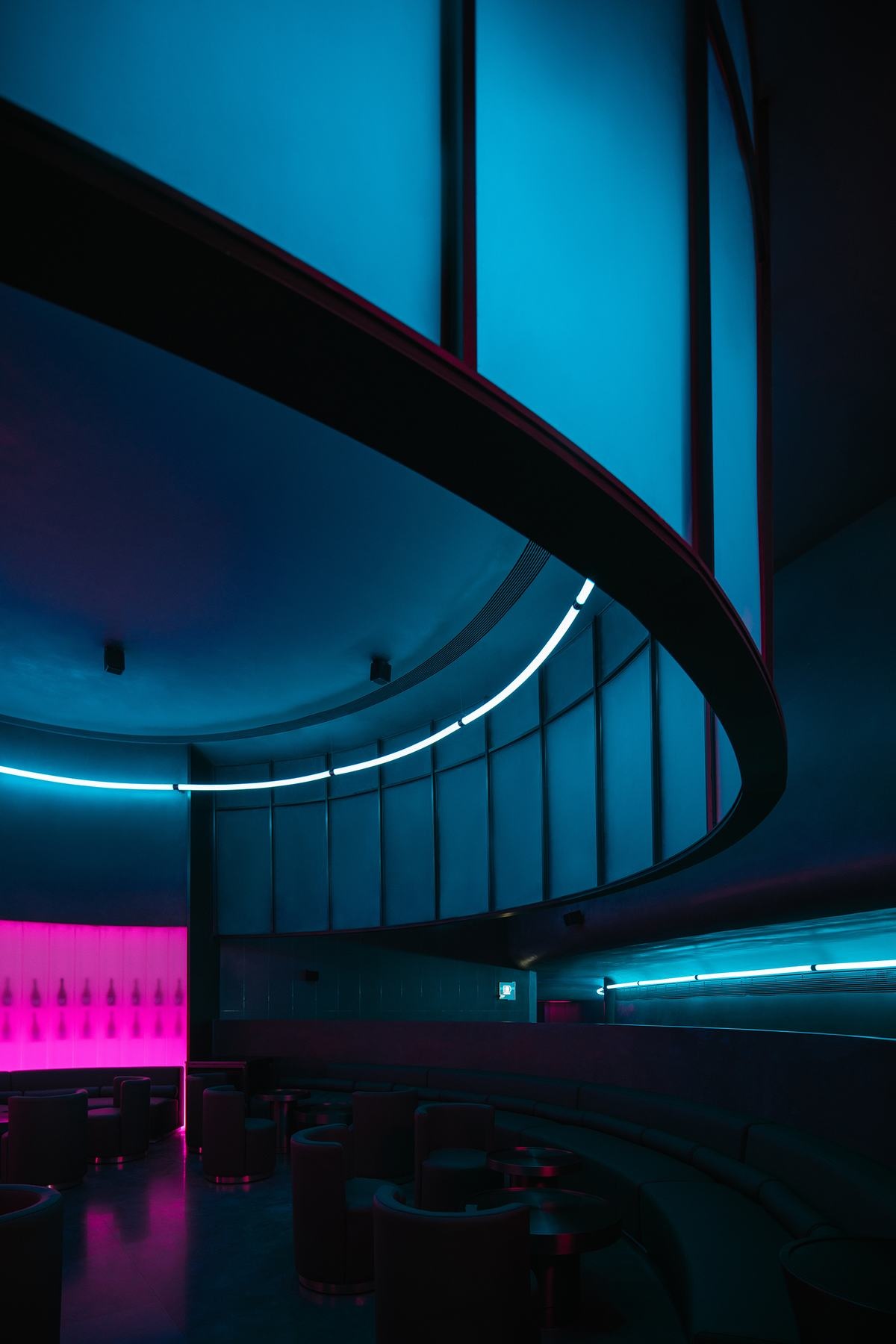 弧光幻境 · 成都 La Amo POP CLUB 酒吧设计丨中国成都丨Mojo 设计团队-30