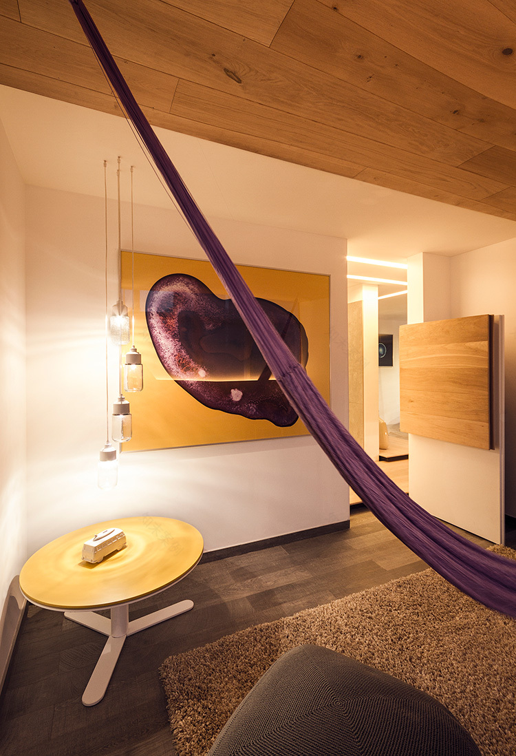 墨西哥城简约四层木构套房-12