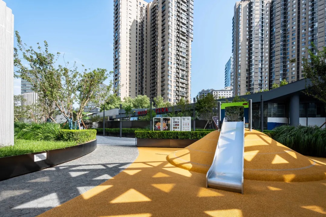 UMS里表都会丨北京朝阳区三元桥里巷InStreet 景观设计 丨中国北京-44