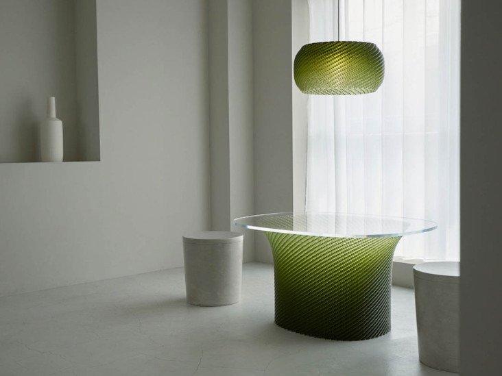 Тренды 2023/2024: переработанный текстиль и культовые стулья-7