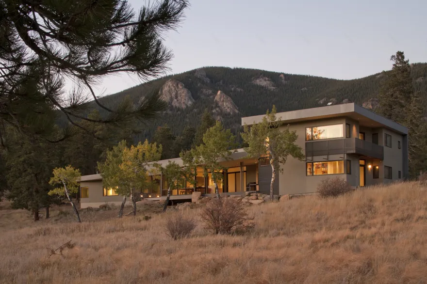 美国科罗拉多州的自然风光与现代住宅交融-14