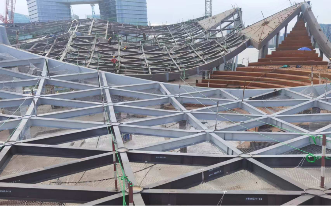 这艘精工承建的广州新地标“亮了”-18