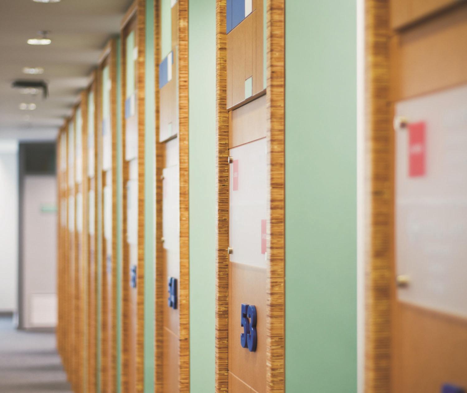 巴西 PUC·RS 大学图书馆 · 创新与传统的完美结合-11