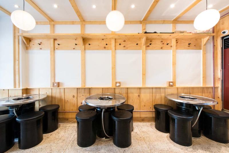 11 坪韩式简约木质公寓设计-5