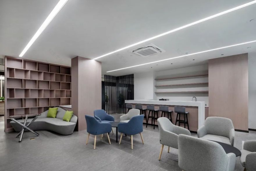 洋浦地产办公室 | 国际化智能办公空间典范-15