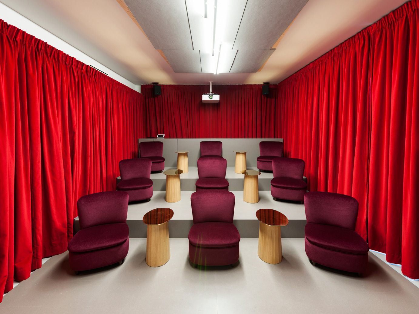 柏林魅力创意组合 | 冈萨雷斯·哈斯精选项目-86