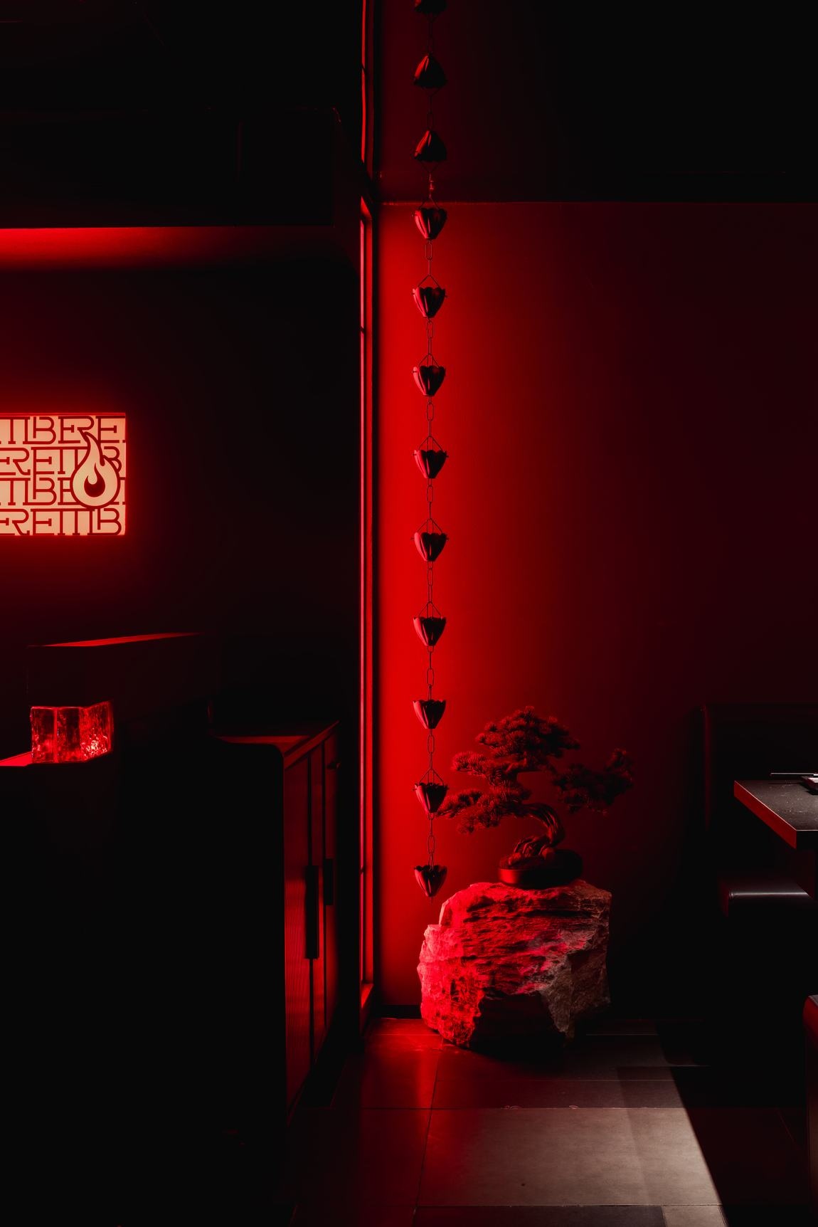 焱喜·和牛烧肉丨中国连云港丨点度空间设计-34