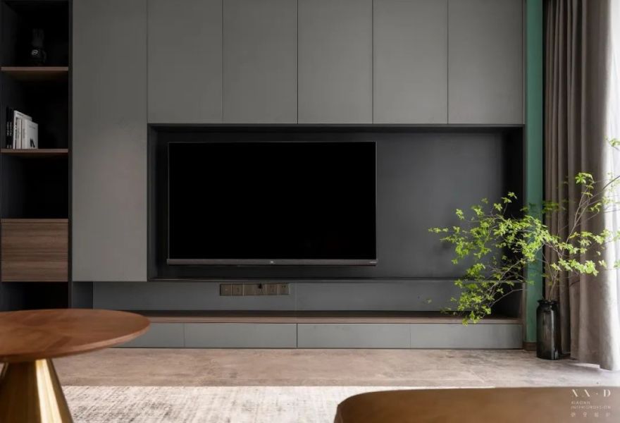 苏州玲珑湾 190 平私宅设计,金属元素与色彩点缀的个性空间-39