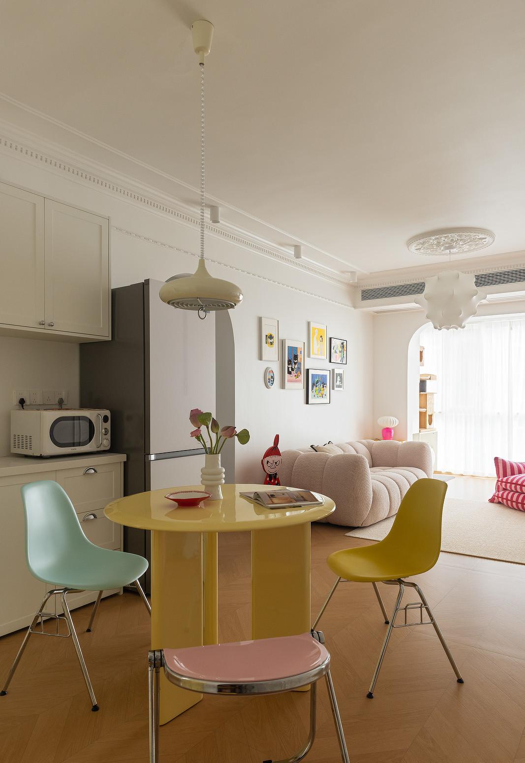 95㎡色彩多变的少女风轻法式-23