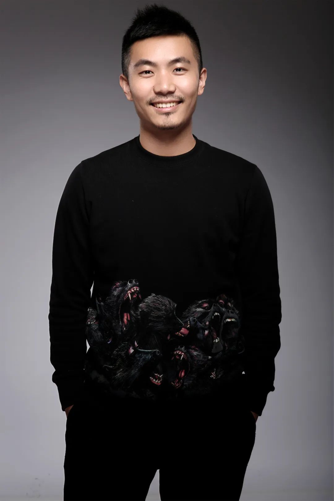 不锈钢吊顶打造科技感消防公司办公空间-82