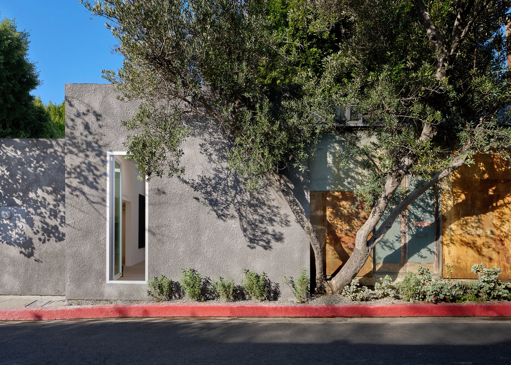 Phillips Auction House West Coast Headquarters-43