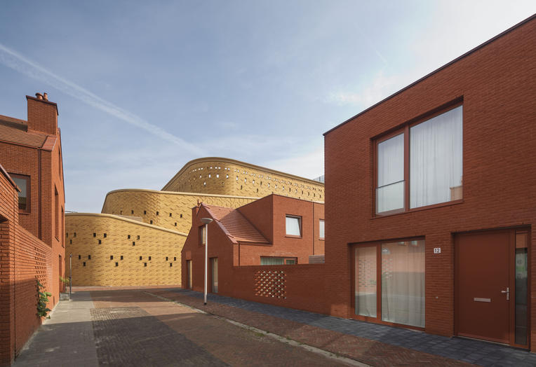 兹沃勒卡特沃尔德广场停车场丨荷兰兹沃勒丨L. van der Pol等团队-18