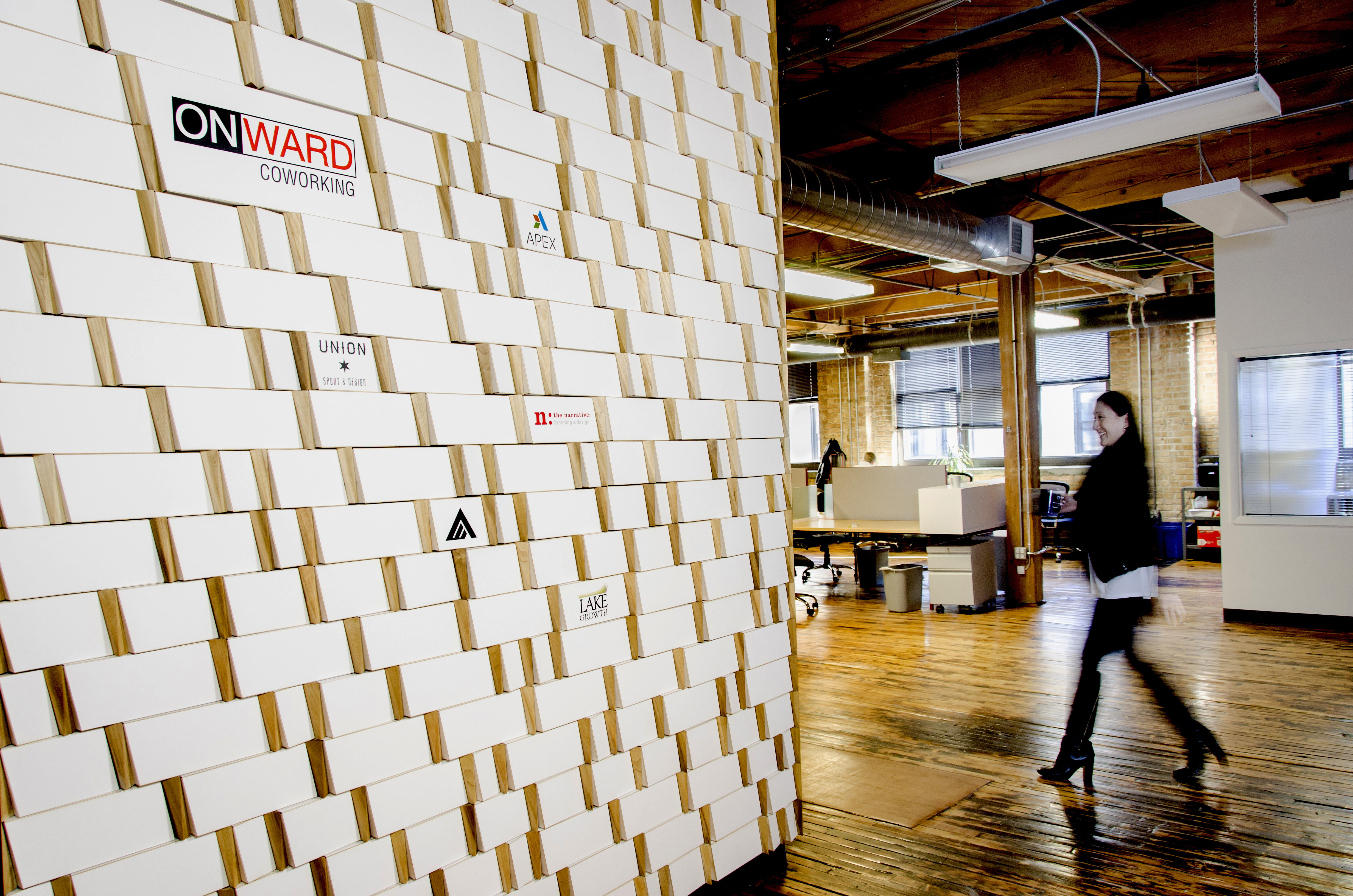 灵动展示墙 | 共享办公空间的新标志-10