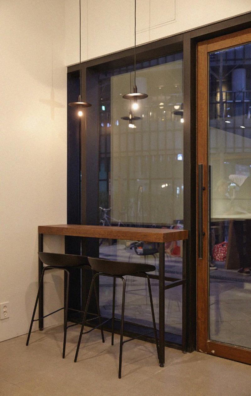 简约清新 8 坪咖啡厅，诠释 white&wood 风格-7