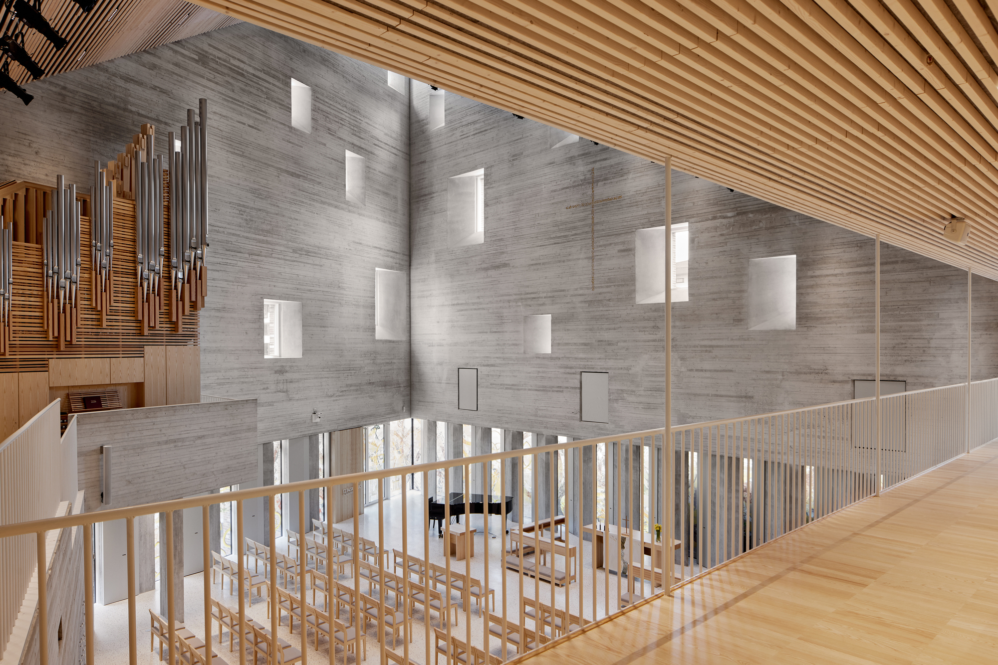 蒂古里拉教堂和住宅丨芬兰万塔丨OOPEAA-25