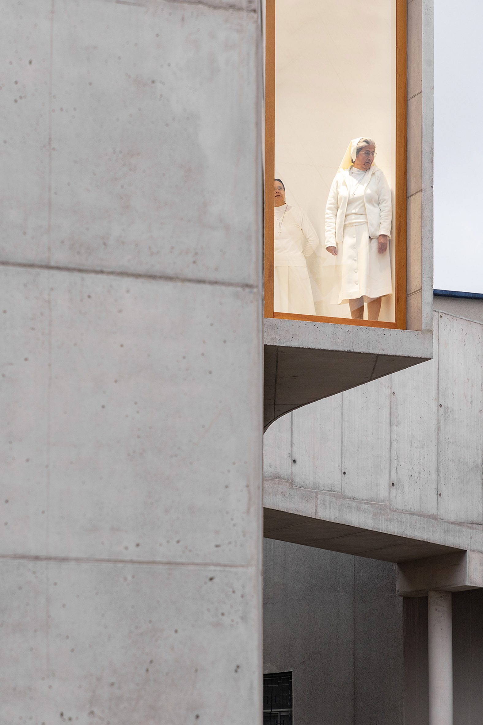 Studio Blur models Quito arts school after Le Corbusier house-7