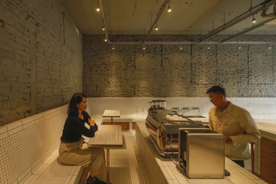 减弱观看者对空间进行“风格化”归类的急迫感,转而关注材料的“趣味”-17