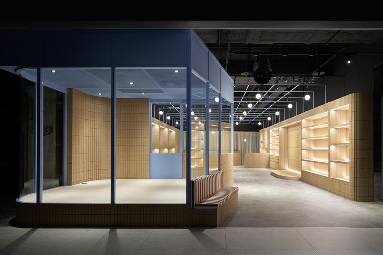 从漫步黄昏海滩度假氛围中汲取灵感的家具店设计丨中国台北丨Yatofu（雅图仕）-7