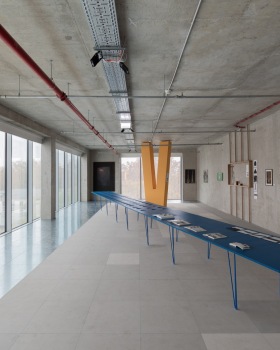 “利盖特中心”建筑展（原MÉMOSZ总部）丨匈牙利丨Károly Perczel等五人