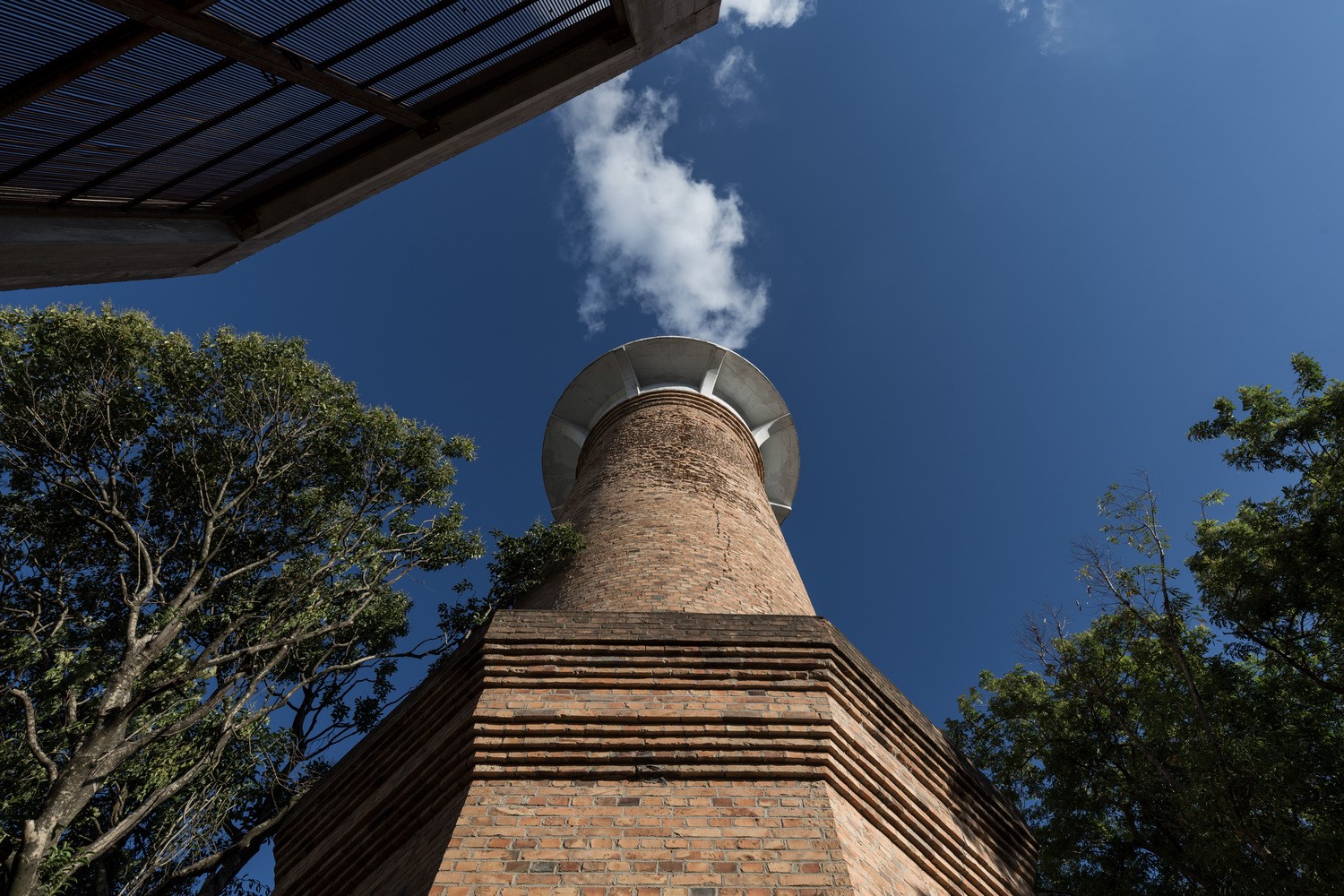 巴西 Michielon 酒厂复兴 | 历史记忆与现代文化的完美融合-11