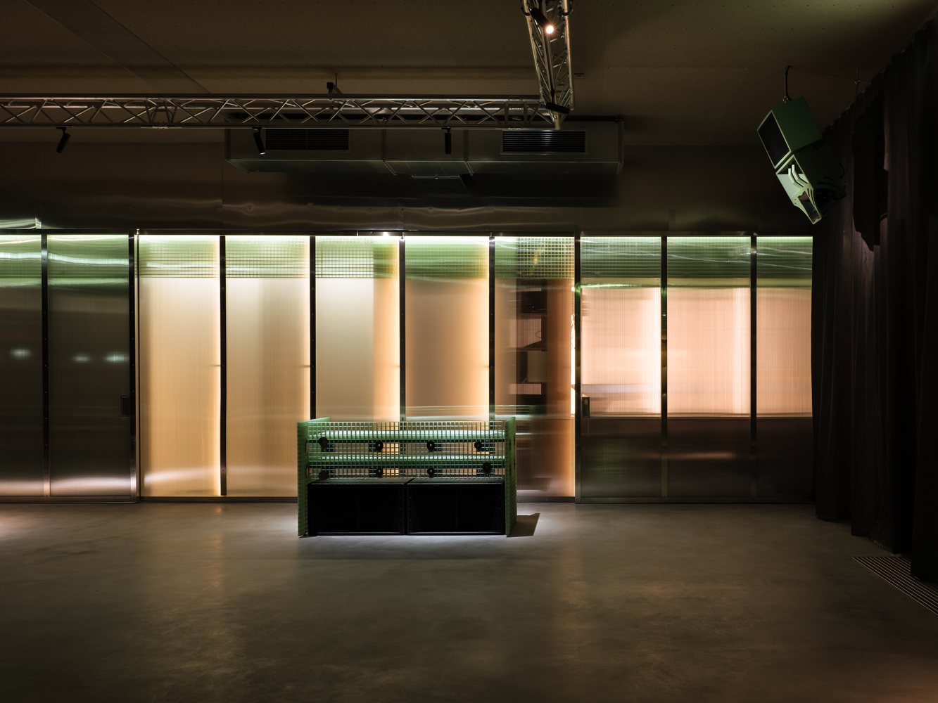 多功能校园食堂 LES丨RHO 工作室-11