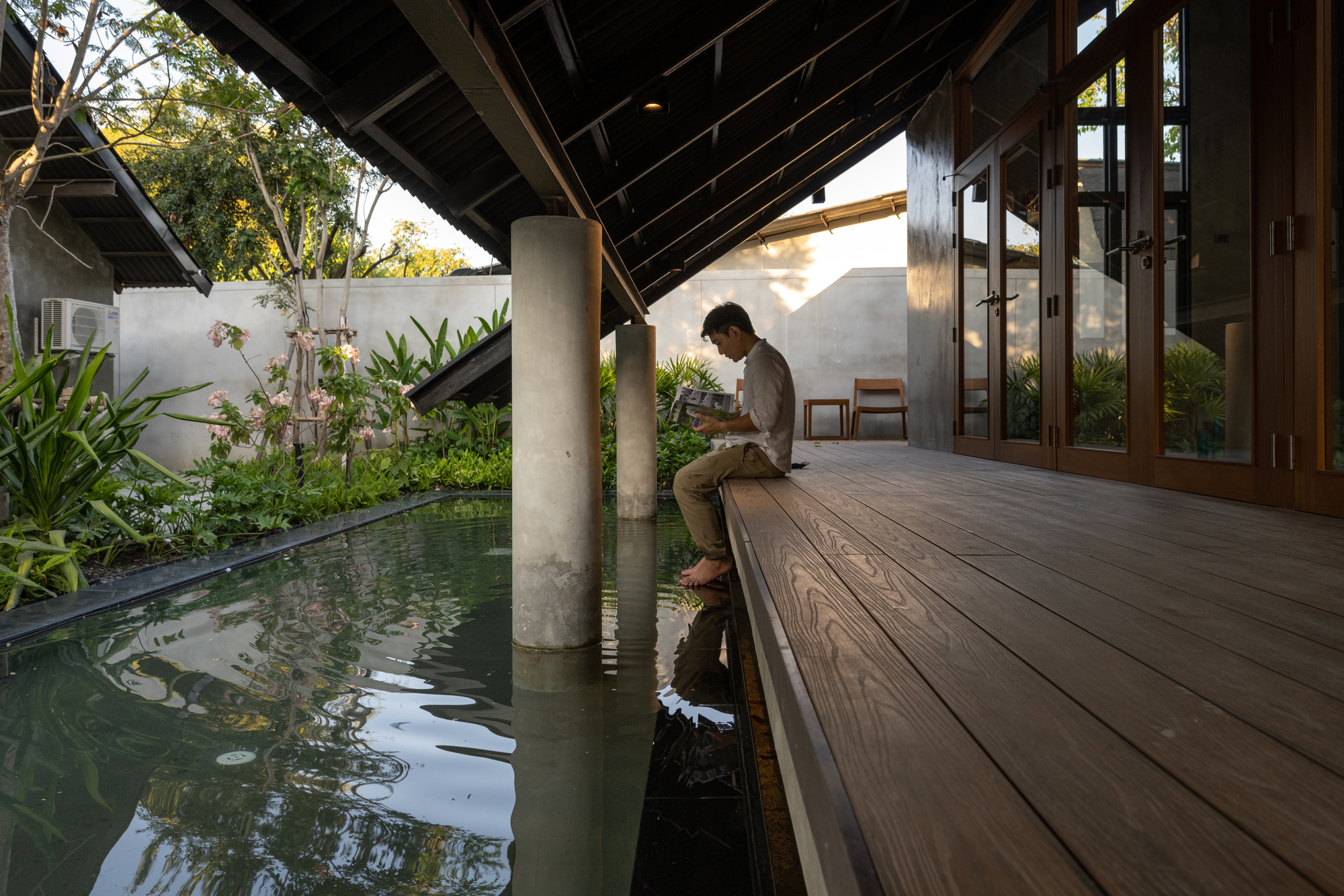 Dog,Human House,EKAR丨泰国佛统-29