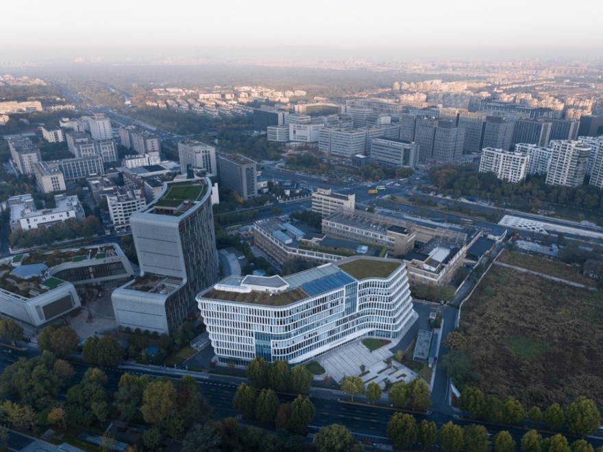 杭州公共交通车辆维修报修调度中心 / 浙江大学建筑设计研究院-6