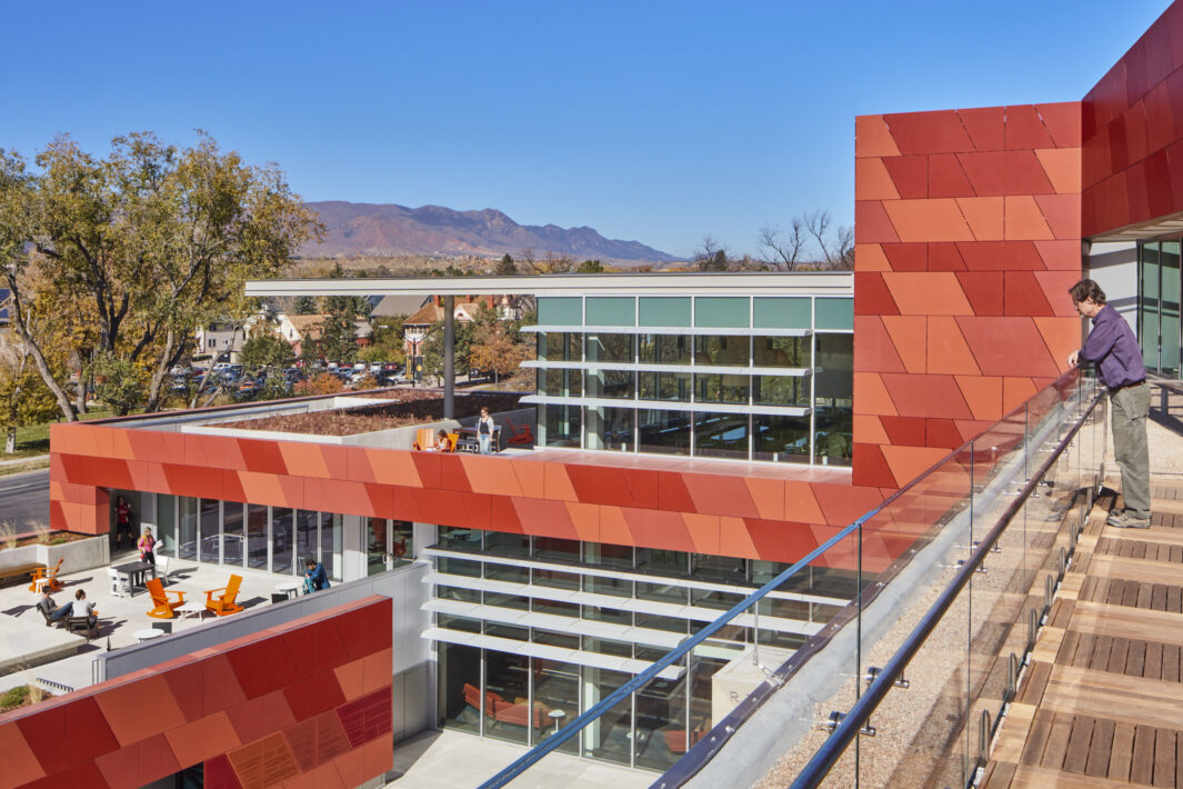 丨美国科罗拉多斯普林斯丨Pfeiffer（后并入Perkins Eastman）-6