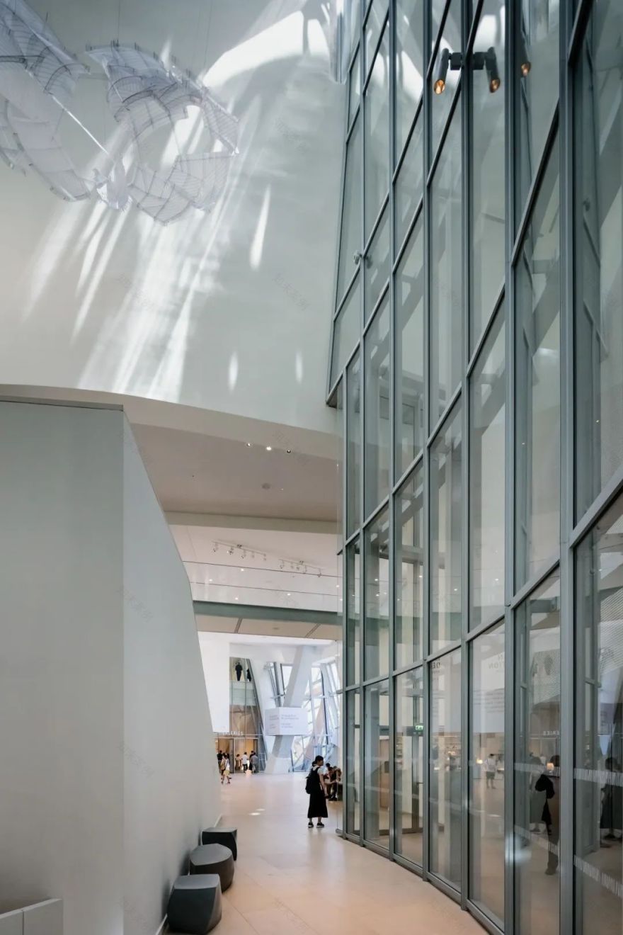 巴黎路易威登基金会艺术中心 | 现代与传统的美学对话-39