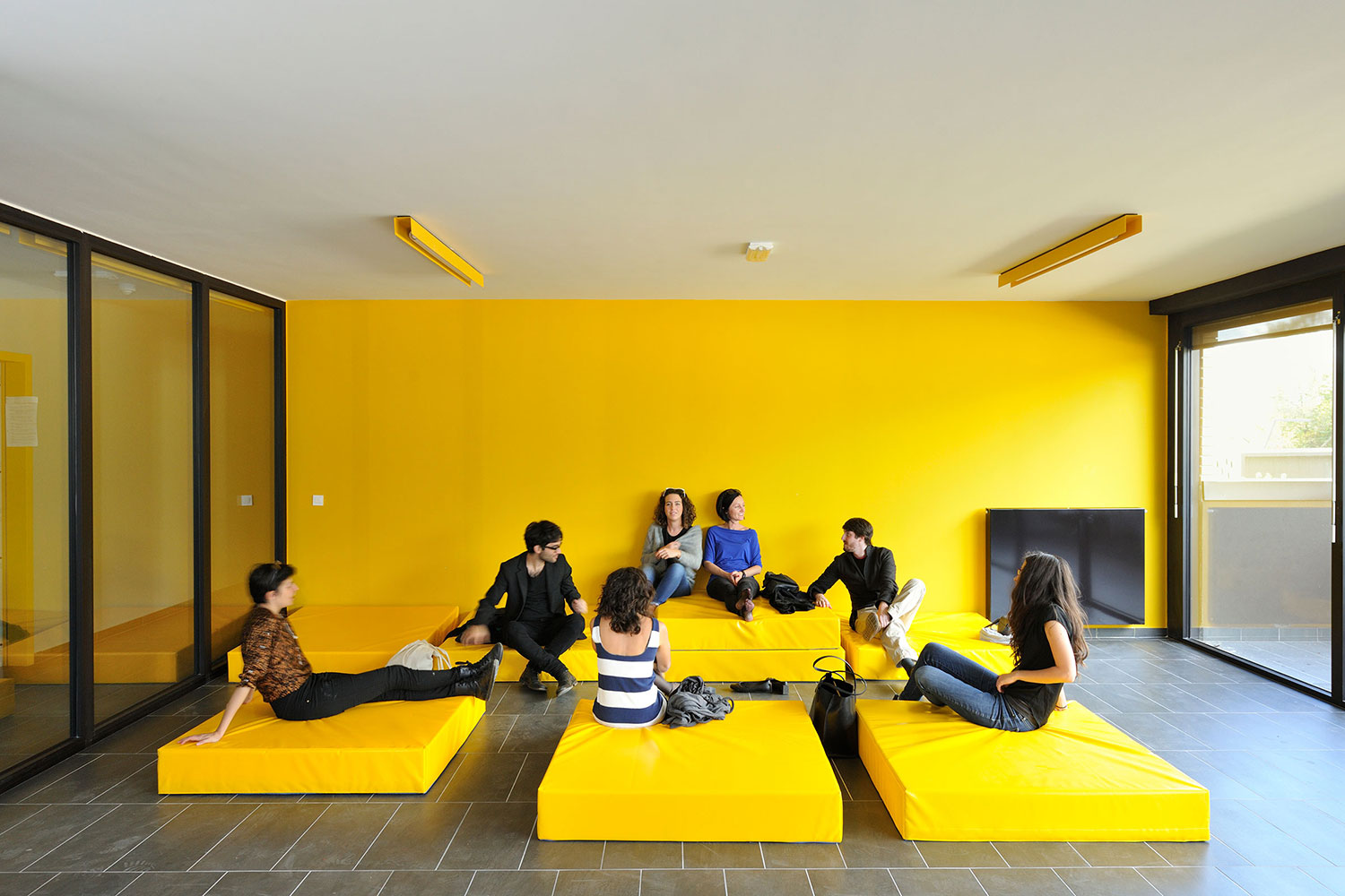 砖砌房屋林立的社区丨Slovenia丨dekleva gregorič architects-18